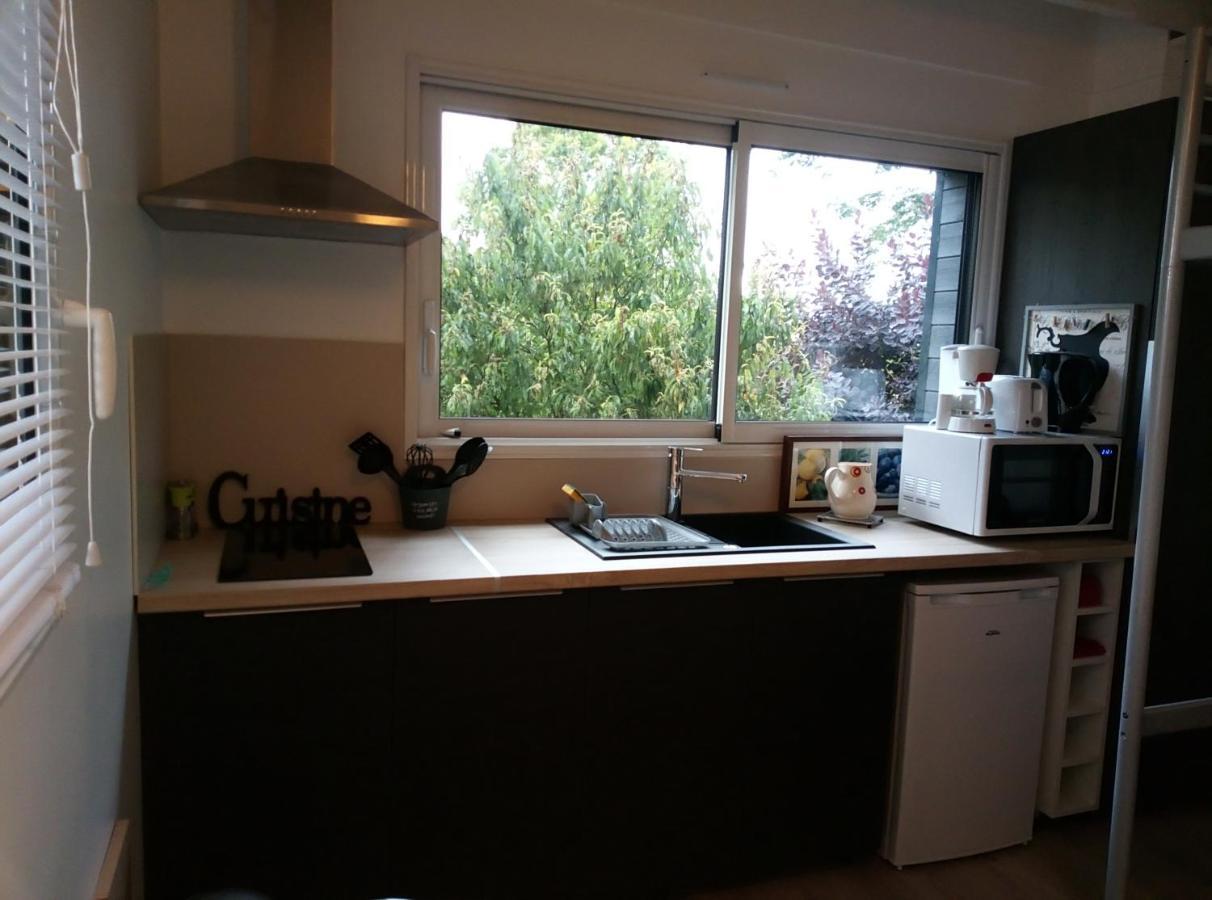 Studio Meuble 1 Piece Entierement Equipe Sans Cloisons Separatives Chavagnes-en-Paillers Bagian luar foto